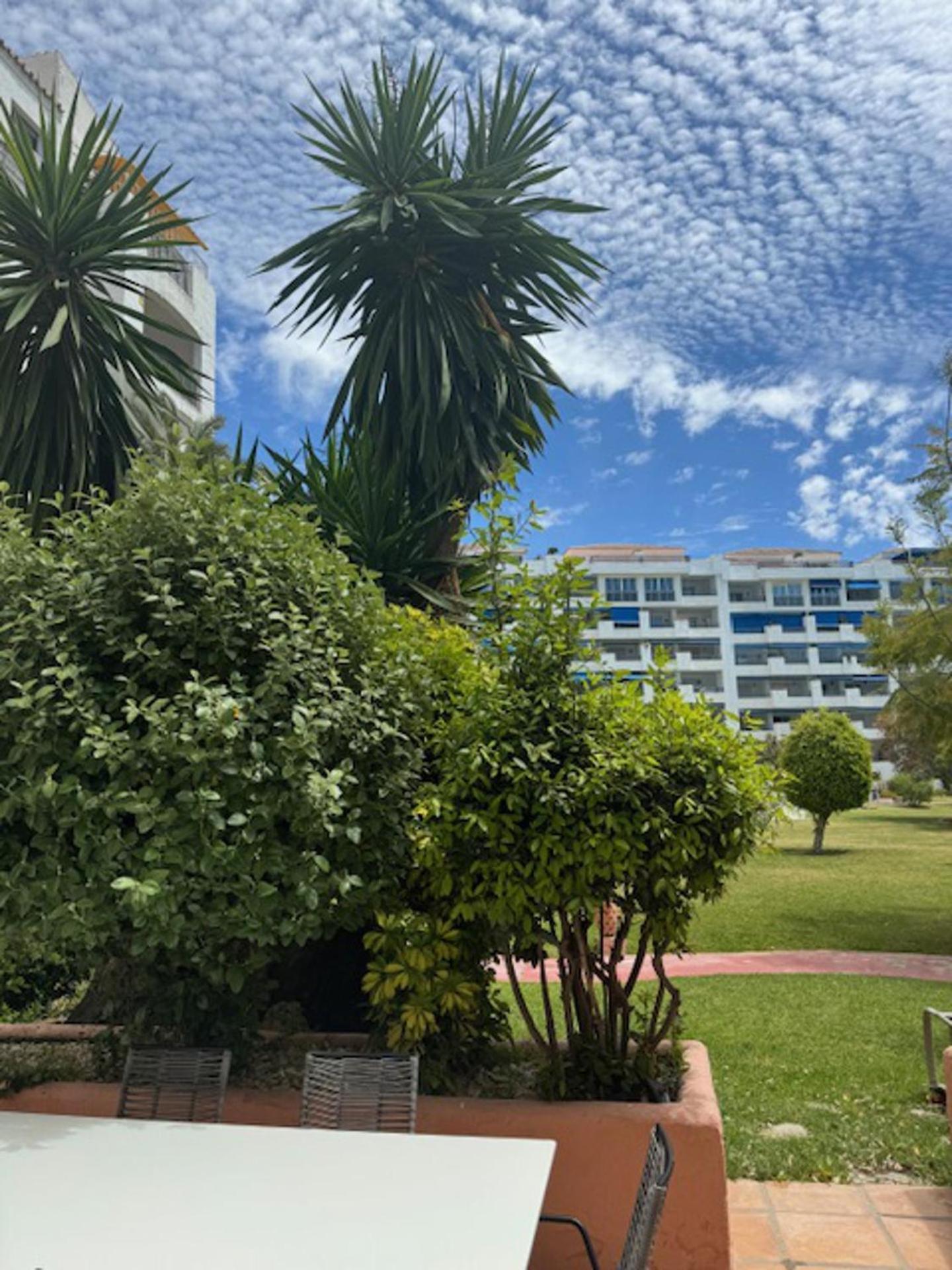 Luxurious Apartment In Puerto Banus Marbella Exterior photo
